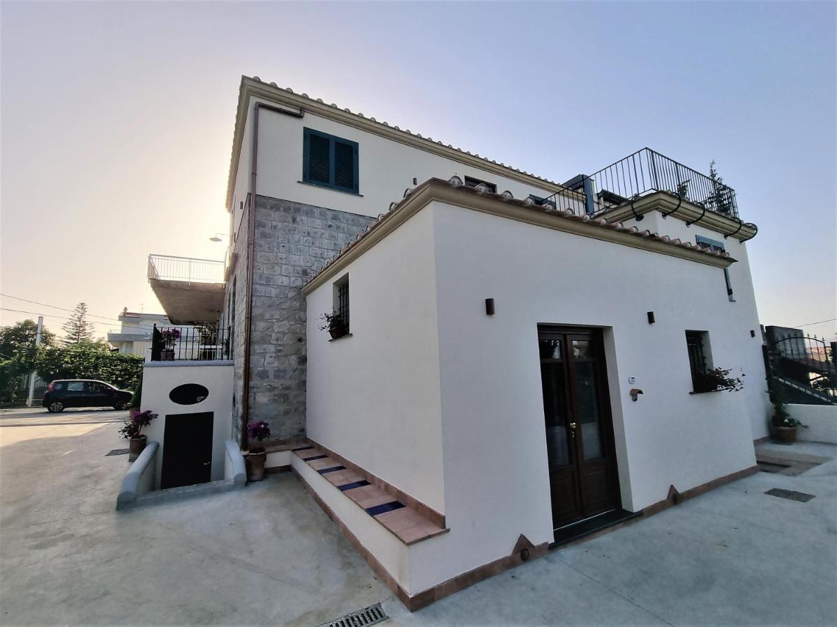 Casa Fifina Rooms Sant'Egidio del Monte Albino Exterior foto